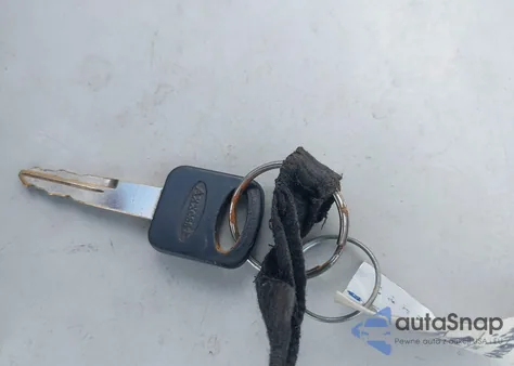 2011 Ford E-350 Super Duty Xl из США, поврежденный, VIN 1FBSS3BL5BDB09954